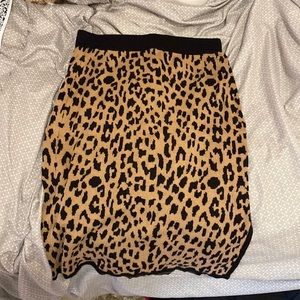 Leopard skirt from 7th Avenue never worn